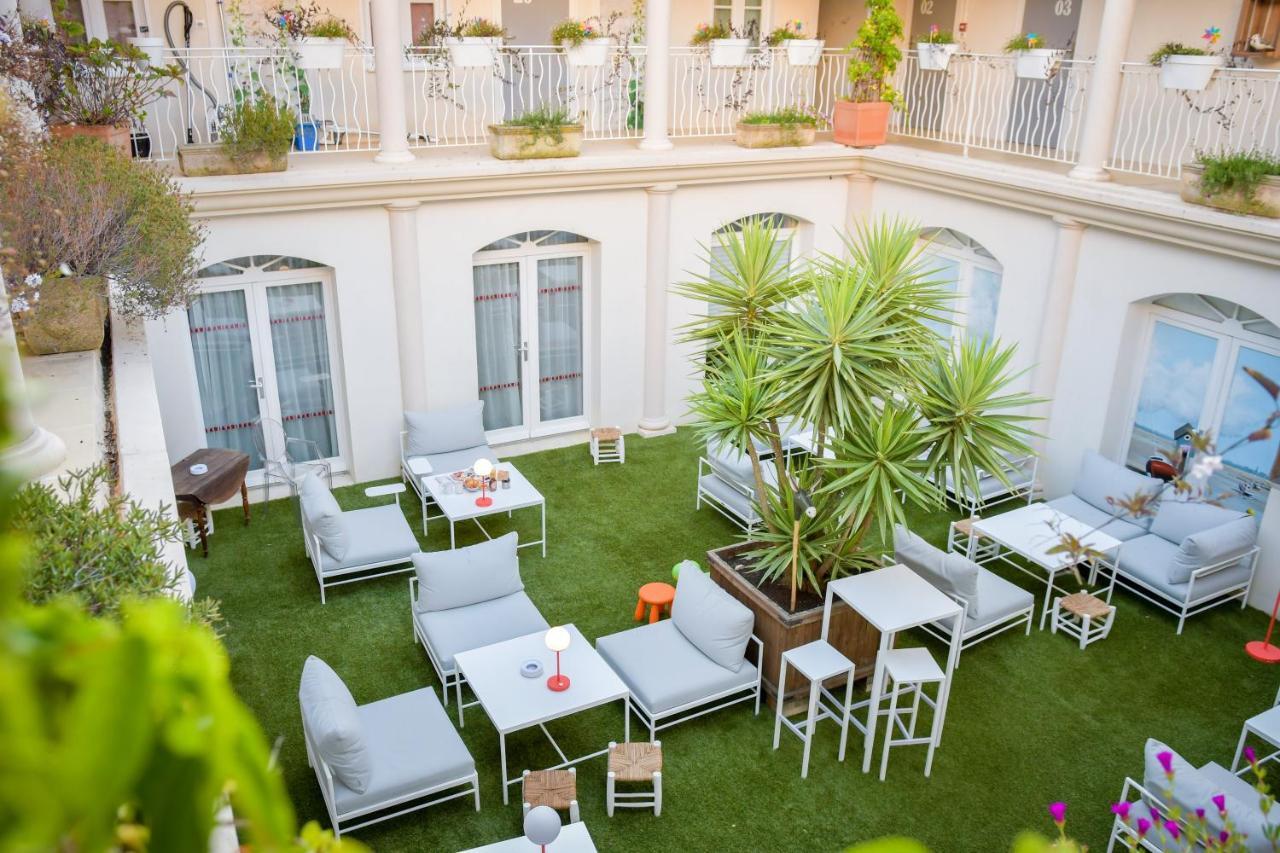 Hotel La Jetee Saint-Martin-de-Re Ngoại thất bức ảnh